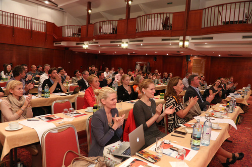 Die Best of Social Media Awards 2013 wurden am 26. Juni auf der Social Media Convention in Wien vergeben. Im Bild:  Auditorium bei der Verleihung.