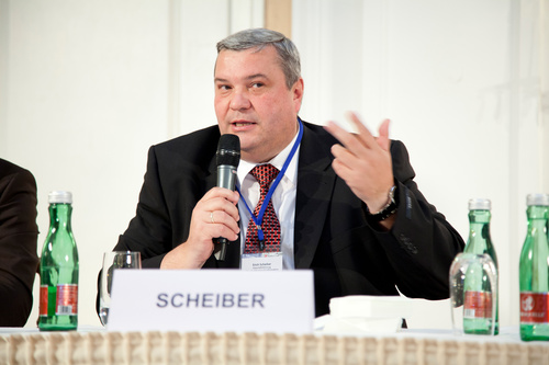9. Information-Security-Symposium: Themen und Trends zu ISO 27001 / ISO 20000. Foto: Erich Scheiber (CIS-Geschäftsführer) 