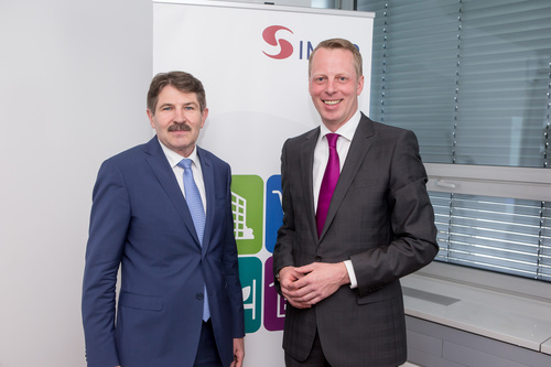 S IMMO AG veröffentlicht Jahresergebnis 2014. Im Bild vlnr.: Ernst Vejdovszky, CEO der S IMMO AG und Friedrich Wachernig, Vorstand der S IMMO AG.