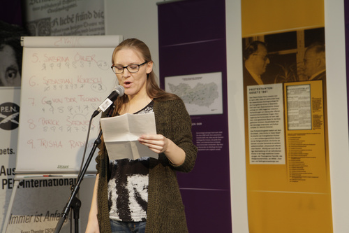 Mit einem Poetry Slam wurden die Europäischen Toleranzgespräche 2016 am Samstag beendet. Den Tagessieg holten sich Patricia Radda, Estha Sackl und Tara Meister. Höhepunkt war ein Gastauftritt von Community Organizer Stephen Bradberry, der sich ebenfalls der strengen Publikumsjury stellte.  