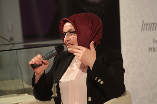 Die Macht der Sprache, die Kraft der Demokratie und das Thema Fairness & Gerechtigkeit in Bibel, Tora und Koran standen am Nachmittag des Europaforums auf dem Programm. Im Bild: Koran-Expertin Fatma Akay-Türker.