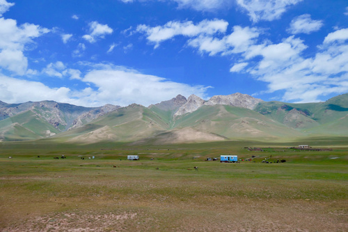 pressetext-Augenschein im Rahmen der Global Warming Tour am Pik Lenin (Pamirgebirge/Kirgisien) am 5. Juli 2023. 