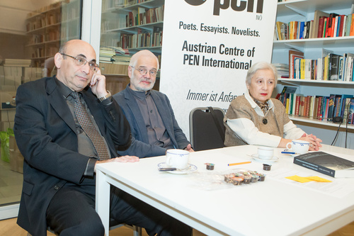 Die aserbaidschanischen Dissidenten Leyla und Arif Yunus prangerten anlässlich ihrer Buchvorstellung in Wien die fatale Menschenrechtssitution in dem öl- und gasreichen Kaukasusland an. Anlass war der 