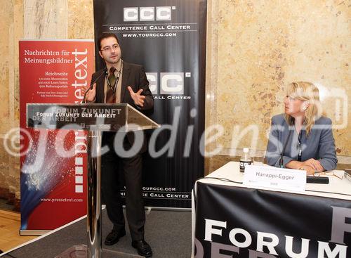 (C) fotodienst/Anna Rauchenberger - Wien, 13.11.2008 - 3. Forum Zukunft Der Arbeit: Trotz wirtschaftlich herausfordernder Zeiten bleibt der Fachkräftemangel in Österreich akut. Beim 3. Forum Zukunft der Arbeit diskutieren ExpertInnen, warum Zuwanderung ein Gewinn ist und wie sie zukünftig gesteuert werden sollte. FOTO: Dr. Thomas Liebig (Division für Internationale Migration des Arbeitsmarktdirektorats der OECD), Univ.-Prof. DI Dr. Edeltraud Hanappi-Egger (WU Wien)