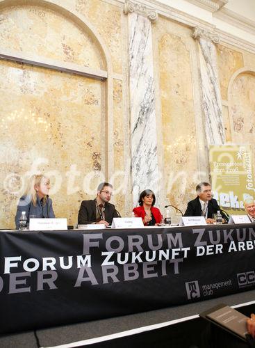 (C) fotodienst/Anna Rauchenberger - Wien, 13.11.2008 - 3. Forum Zukunft Der Arbeit: Trotz wirtschaftlich herausfordernder Zeiten bleibt der Fachkräftemangel in Österreich akut. Beim 3. Forum Zukunft der Arbeit diskutieren ExpertInnen, warum Zuwanderung ein Gewinn ist und wie sie zukünftig gesteuert werden sollte. FOTO v.l.: Univ.-Prof. DI Dr. Edeltraud Hanappi-Egger (WU Wien), Dr. Thomas Liebig (Division für Internationale Migration des Arbeitsmarktdirektorats der OECD), Zohreh Ali-Pahlavani (AK Wien, Abteilung Arbeitsmarkt), DI Herbert Paierl (Präsident Management Club)