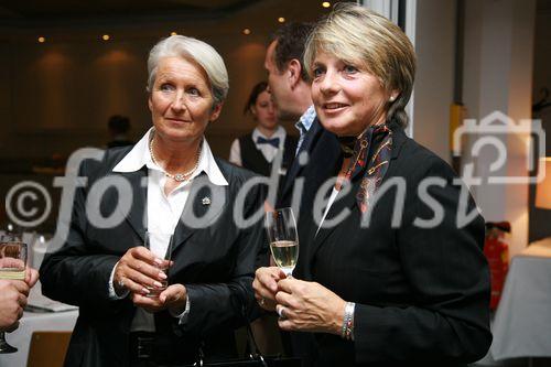 Die luxemburgisch-österreichische Gesellschaft und die luxemburgische Botschaft luden zu einem exklusiven Diner mit Sterneköchin Lea Linster ins Wiener Modul ein. Foto:  Ginette Griesbach (Präsidentin der luxemburgisch-österreichischen Gesellschaft) mit Gast