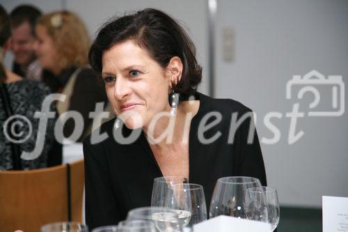 Die luxemburgisch-österreichische Gesellschaft und die luxemburgische Botschaft luden zu einem exklusiven Diner mit Sterneköchin Lea Linster ins Wiener Modul ein. Foto: Silke Szatecuy