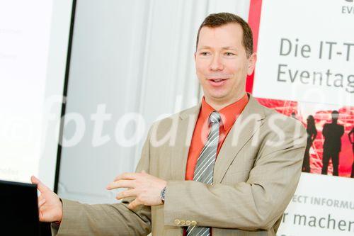 (C) fotodienst.at /Anna Rauchenberger  - Wien, 04.07.2011 – Heute wurde eien neue Studie zur Software und IT-Dienstleistungsbranche im Rahmen eines Pressegesprächs präsentiert. FOTO: Mag. Markus Klemen, Secure Business Austria Research,