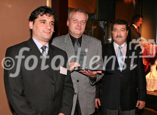 (C) fotodienst/Anna Rauchenberger - Wien, 10.11.2008 - Sieger Türkei-Reportage des Jahres in der Kategorie Magazine in  Tschechien. Armin Sandmann, Jaroslav Hofmann, Botschaftsrat Dr. Tahsin Yilmaz