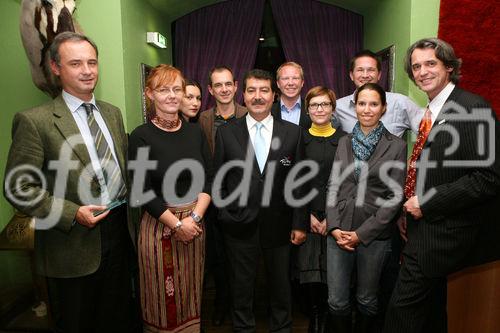 (C) fotodienst/Anna Rauchenberger - Wien, 10.11.2008 - Temmel, Seywald und Partner: Verleihung der Journalistenpreise 2008 für die besten Türkei-Reportagen des Jahres. Nikolaus Wisiak (PRE TV), Anita Ericson (Reisemagazin), Chimena Novohradsky (PRE TV), Kristof Bender (ESI), Dr. Tahsin Yilmaz (Botschaftsrat der Türkei), Robin Gosejohann (ERSTE Stiftung), Zlata Durakovic (PRE TV), Gerald Knaus (ESI), Susanne Zita-Angst (Kronen Zeitung), Dr. Wilfried Seywald (Temmel, Seywald und Partner).