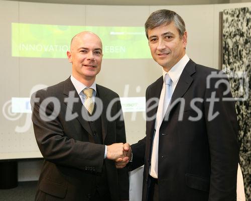 (C) fotodienst/Anna Rauchenberger - Wien, 21.10.2008 -  Eröffnung des Microsoft Innovation Center am Wienerberg. FOTO v.l.: Harald Leitenmüller (Mitglied der Geschäftsleitung Microsoft Österreich), Jean-Philippe Courtois (CEO bei Microsoft EMEA)