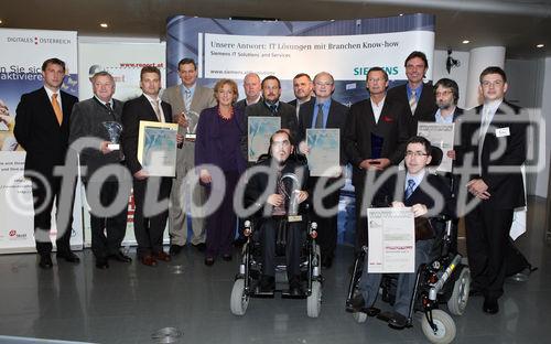 (C) fotodienst/Anna Rauchenberger - Wien, 16.10.2008 -  Der 'ebiz egovernment award 2008' zeigt die Möglichkeiten von Informationstechnologie (IT) bei der Neugestaltung von Geschäftsprozessen auf und stellt den Wandel des Wirtschaftens dar, der durch die Digitalisierung eintritt. FOTO: Gruppenfoto aller Preisträger