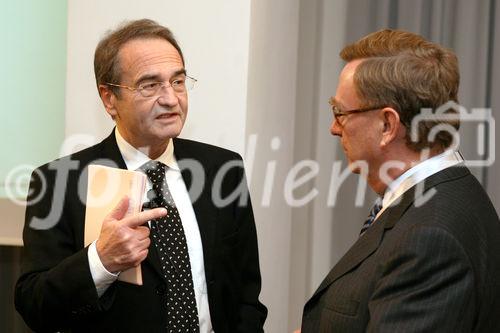 (C) fotodienst/Anna Rauchenberger - Wien, 08.10.2008 -  Vortrag 'Menschen-Spuren im Datenfluss -
Hinter all unseren Dienstleistungen steckt der Mensch' von einem bekannten ORF-TV-Wirtschafts-Journalisten und Autor im Rahmen des IT//Lounge, Informatik Talk. 