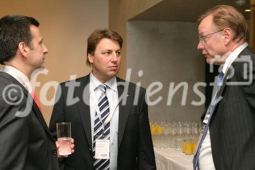 (C) fotodienst/Anna Rauchenberger - Wien, 08.10.2008 -  Vortrag 'Menschen-Spuren im Datenfluss -
Hinter all unseren Dienstleistungen steckt der Mensch' von einem bekannten ORF-TV-Wirtschafts-Journalisten und Autor im Rahmen des IT//Lounge, Informatik Talk. 