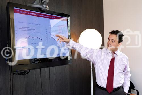 (C) fotodienst/Anna Rauchenberger - Wien, 3.10.2008 - CA Cheuvreux eröffnet eine neue Zweigstelle in Österreich. FOTO: Simon Quijano-Evans (CA Cheuvreux)