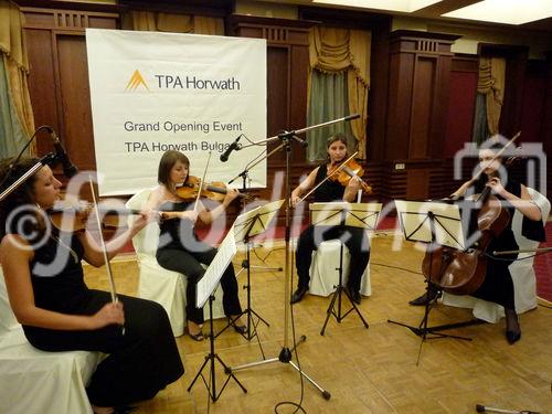 Klassische Musik als Begleitung zur TPA Horwath Standort Eröffnung im Grand Hotel Sofia.