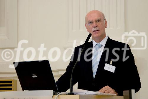 Jörg Lennardt, Vizepräsident Bundesverband Deutscher Unternehmensberater e.V. (BDU),
ExperConsult Wirtschaftsförderung und Investitionen GmbH & Co. KG, Dortmund