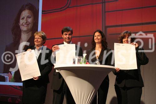 ÖBB, Railjet Rollout, 15.9.2008, Gabriele Lutter ÖBB, Peter Klugar ÖBB, Brigitte Ederer Siemens AG