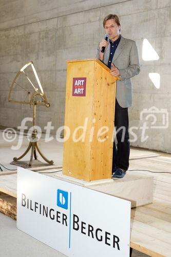 (C) fotodienst.at / Anna Rauchenberger - Wien, am 28.06.2011 - Anfang des Jahres wurde im Arsenal im 3. Wiener Gemeindebezirk mit der Errichtung einer neuen Probebühne für die Wiener Staatsoper begonnen. Heute, am 28. Juni 2011, fand die offizielle Gleichenfeier statt. FOTO: Hannes Venturo, Architekt