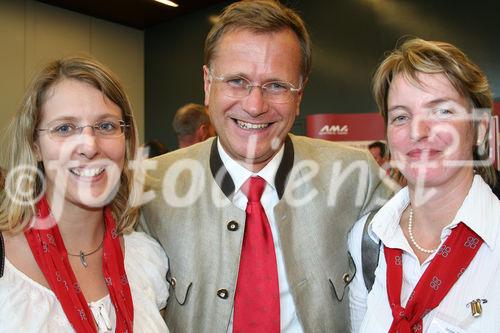 Auszeichnung neuer Genussregionen in Oberösterreich. FOTO: Heinz Pöttinger (Geschäftsführer Pöttinger Landtechnik)  (C)fotodienst/imanufaktur