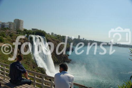 Türkei, Türkische Riviera, Stadt Antalya, Manavgat Wasserfall, Fluss, Meer, Sehenswürdikeit, Turkey, Antalya, City, Turkish Riviera, Manavgat Waterfall, river, ocean, tourist attraction