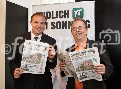 (C) fotodienst/Anna Rauchenberger - Wien, 13.08.2008 - Die Tiroler Tageszeitung (TT) erfüllt einen lang gehegten Leserwunsch: Am 17. August erscheint erstmals die Sonntags-Ausgabe der Tiroler Tageszeitung. Die Sonntags-TT wird im Gegensatz zu den übrigen TT-Ausgaben im Kleinformat erscheinen. FOTO v.l.: Frank Staud (TT-Chefredakteuer), Hermann Petz (Vorstandsvorsitzender der Moser Holding).  