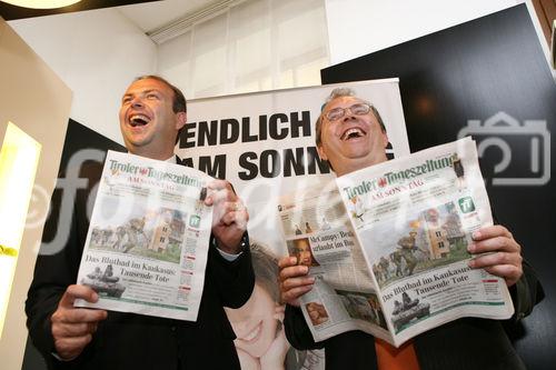 (C) fotodienst/Anna Rauchenberger - Wien, 13.08.2008 - Die Tiroler Tageszeitung (TT) erfüllt einen lang gehegten Leserwunsch: Am 17. August erscheint erstmals die Sonntags-Ausgabe der Tiroler Tageszeitung. Die Sonntags-TT wird im Gegensatz zu den übrigen TT-Ausgaben im Kleinformat erscheinen. FOTO v.l.: Frank Staud (TT-Chefredakteuer), Hermann Petz (Vorstandsvorsitzender der Moser Holding).  