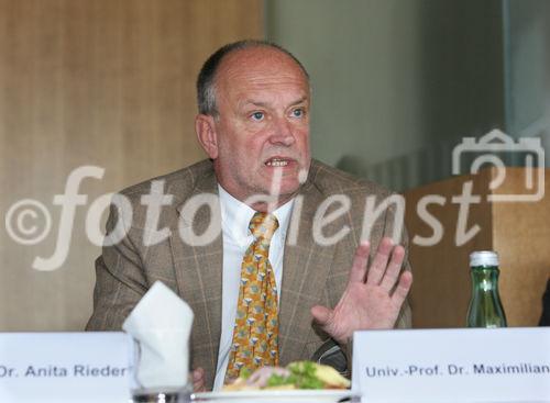 (C) fotodienst/Anna Rauchenberger - Wien, 17.07.2008 - Zweiter P-AIR Presseclub zum Thema: Wenn dem Kind die Luft wegbleibt - Kinder, Asthma und Umweltbelastungen. FOTO: Univ. Prof. Dr. Maximilian Zach (Leiter der Klinischen Abteilung für Pädiatrische Pulmonologie und Allergologie, Medizinische Universität Graz)