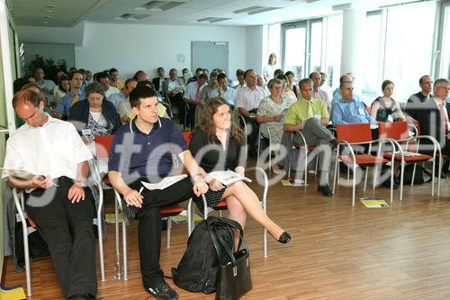 (C) fotodienst/Anna Rauchenberger - Wien, 23.06.2008 - Am 23.Juni fand ein ÖCI Karriereforum zum Thema 'IFRS & Controlling - Wieviel IFRS brauchtIhr Controlling?' statt. . Mehr als 75 interessierte Finanzfachleute kamen ins Österreichische Controller-Institut (ÖCI), um sich eingehend über das Thema zu informieren. 