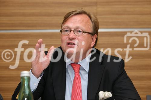 (C) fotodienst/Anna Rauchenberger - Wien, 23.06.2008 - Pressekonferenz zu den Österreichischen Medientagen und der Medienmesse, die im September stattfinden werden. FOTO: Oliver Voigt (Verlagsgruppe NEWS)