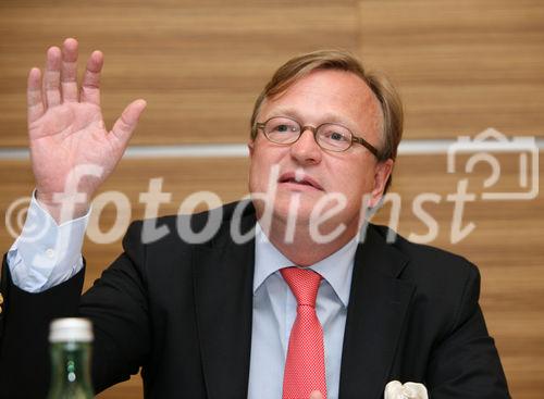 (C) fotodienst/Anna Rauchenberger - Wien, 23.06.2008 - Pressekonferenz zu den Österreichischen Medientagen und der Medienmesse, die im September stattfinden werden. FOTO: Oliver Voigt (Verlagsgruppe NEWS)