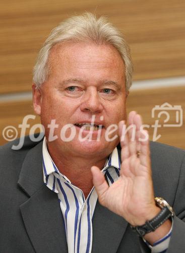 (C) fotodienst/Anna Rauchenberger - Wien, 23.06.2008 - Pressekonferenz zu den Österreichischen Medientagen und der Medienmesse, die im September stattfinden werden. FOTO: Mag. Michael Himmer (Organisator der Österreichischen Medientage)