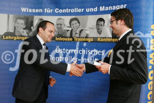 (C) fotodienst/Anna Rauchenberger - Wien, 12.06.2008 - Am 12. Juni 2008 erhielten 23 Absolventinnen und Absolventen die Abschlussdiplome für den Lehrgang ?Certified Corporate Risk Manager? des Österreichischen Controller-Instituts. 