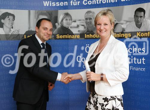 (C) fotodienst/Anna Rauchenberger - Wien, 12.06.2008 - Am 12. Juni 2008 erhielten 23 Absolventinnen und Absolventen die Abschlussdiplome für den Lehrgang ?Certified Corporate Risk Manager? des Österreichischen Controller-Instituts. 