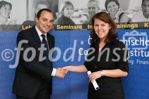 (C) fotodienst/Anna Rauchenberger - Wien, 12.06.2008 - Am 12. Juni 2008 erhielten 23 Absolventinnen und Absolventen die Abschlussdiplome für den Lehrgang ?Certified Corporate Risk Manager? des Österreichischen Controller-Instituts. 