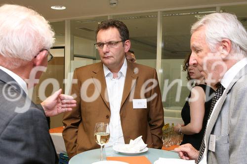 (C) fotodienst/Anna Rauchenberger - Wien, 11.06.2008 - Die GfK Roadshow fand zum Thema 'Stammkunden wandern ab. 
Schicksal oder Versäumnis?' statt. Der Fokus der Marketingaktivitäten liegt heute vermehrt auf Neukundengewinnung statt auf bereits bestehenden Kunden, da hier oft von (lebens)lang andauernder Markenbindung ausgegangen wird. 