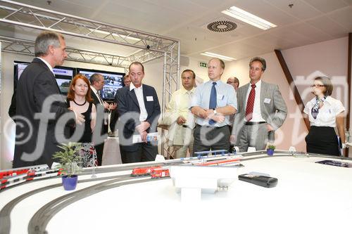 (C) fotodienst/Anna Rauchenberger - Wien, 03.06.2008 - Auf der Hausmesse präsentiert Thales innovative Produkte im Bereich Schiene. Thales ist ein führendes internationales Elektronikunternehmen und Systemhaus mit weltweiten Aktivitäten auf den Märkten Verteidigung, Luft- & Raumfahrt sowie Sicherheit. Thales Österreich hat sich international als Kompetenzzentrum für Eisenbahntechnik einen Namen gemacht.