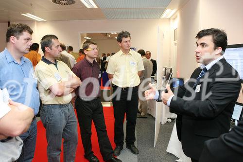 (C) fotodienst/Anna Rauchenberger - Wien, 03.06.2008 - Auf der Hausmesse präsentiert Thales innovative Produkte im Bereich Schiene. Thales ist ein führendes internationales Elektronikunternehmen und Systemhaus mit weltweiten Aktivitäten auf den Märkten Verteidigung, Luft- & Raumfahrt sowie Sicherheit. Thales Österreich hat sich international als Kompetenzzentrum für Eisenbahntechnik einen Namen gemacht.