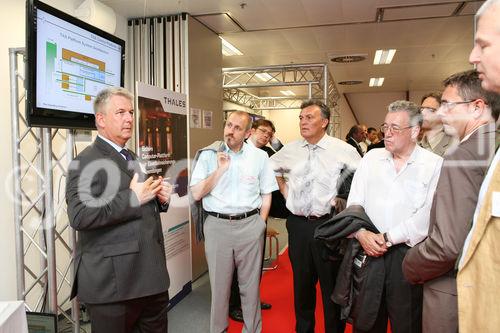 (C) fotodienst/Anna Rauchenberger - Wien, 03.06.2008 - Auf der Hausmesse präsentiert Thales innovative Produkte im Bereich Schiene. Thales ist ein führendes internationales Elektronikunternehmen und Systemhaus mit weltweiten Aktivitäten auf den Märkten Verteidigung, Luft- & Raumfahrt sowie Sicherheit. Thales Österreich hat sich international als Kompetenzzentrum für Eisenbahntechnik einen Namen gemacht.