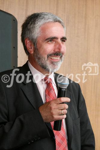 (C) fotodienst/Anna Rauchenberger - Wien, 27.05.2008 - VI. OEGV Speaker?s Lounge des Österreichischen Generikaverbandes (OEGV) zum Thema 'Strategie verlangt Treue - Maßnahmen für mehr Compliance'. FOTO: Dr. Otmar Peischl (Obmann des Österreichischen Generikaverbandes (OEGV)