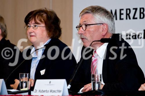 Die Berliner Wirtschaftsgespräche e.V. luden zur Diskussion in die Commerzbank Berlin ein. Foto:  Stefanie Burgmaier (Chefredakteurin Börse Online, München) und Dr. Thilo Sarrazin (Senator für Finanzen, Berlin).  (C)Fotodienst/Jan-Paul Kupser