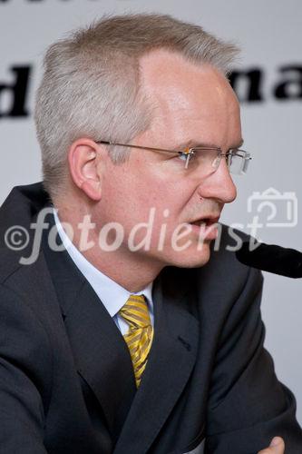 Die Berliner Wirtschaftsgespräche e.V. luden zur Diskussion in die Commerzbank Berlin ein. Foto:  Dr. Dirk Söhnholz (Vorstand Bundesverband Alternative Investments e.V., Bad Homburg). (C)Fotodienst/Jan-Paul Kupser