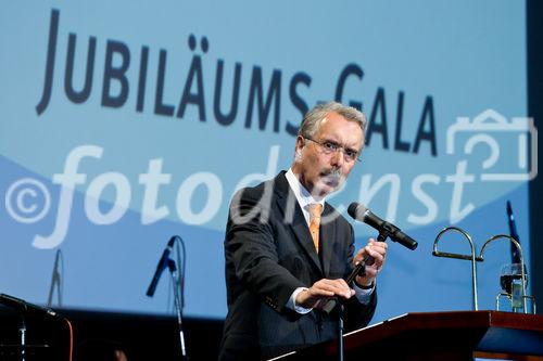 Auf der Jubiläumsveranstaltung des Deutschen Franchise-Verbands der Beauftragte der Bundesregierung für den Mittelstand: MdB Hartmut Schauerte (CDU/CSU, Parlamentarischer Staatssekretär beim Bundesminister für Wirtschaft). (C)Fotodienst/Jan-Paul Kupser