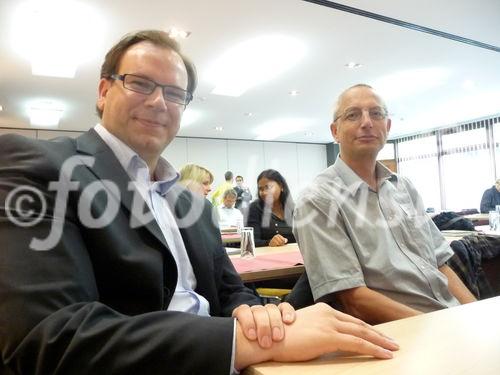 Fünf Stationen, fünf mal volles Haus. Das Thema: Social Media im Dreiländereck. Der Geschäftsführer des VN Vorarlberger Medienhauses online, Markus Raith, und Rauch-Marketingchef Erich Teufel.