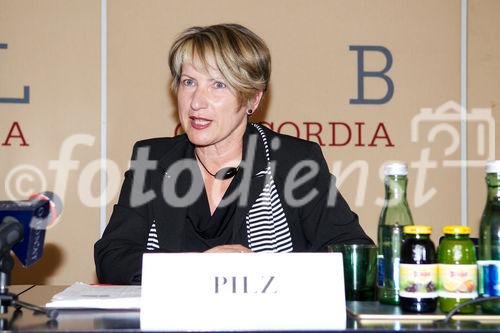 (c) fotodienst/Dan Carabas - Wien 14.05.08 - Hochdruck. Achtung Nebenwirkungen! - Foto: OA Univ. Prof. Dr. Heidemarie Pilz 