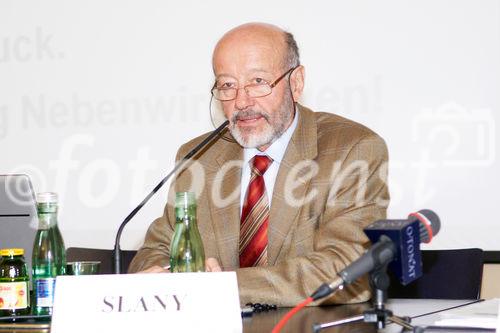 (c) fotodienst/Dan Carabas - Wien 14.05.08 - Hochdruck. Achtung Nebenwirkungen! - Foto: v.l.: Univ. Prof. Dr. Jörg Slany