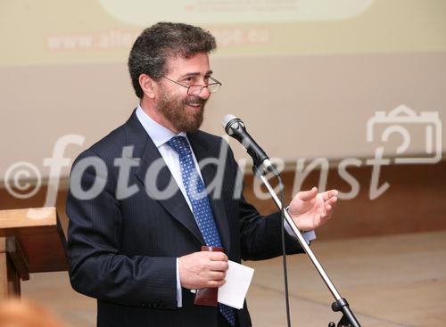 (C) fotodienst/Anna Rauchenberger - Wien, 09.05.2008 - Bundesministerium für europäische und internationale Angelegenheiten: Launch-Veranstaltung zu Alter Ego ? Europäischer Kunstwettbewerb für Jugendliche. FOTO: Arnaldo Dante Marianacci (Direktor des Italienischen Kulturinstitutes in Wien und Vize-Päsident von EUNIC Wien, Vereinigung der nationalen Kulturinstitute in der EU in Wien)