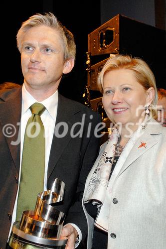 (c) fotodienst/Dan Carabas - Wien 24.04.08 - AKG mit Exportpreis der Außenwirtschaft Österreich ausgezeichnet - FOTO: Preisverleihung