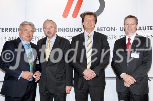 (c) fotodienst/Dan Carabas - Wien 24.04.08 - Österreichische Vereinigung für Beton- und Bautechnik - FOTO v.l.: Hans Peter Haselsteiner, Rudolf Schicker, Peter Preindl, Alfred Sebl-Litzlbauer