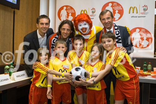 McDonald’s, offizieller Sponsor der Uefa Euro 2008 stellte die Kinder der McDonald’s 